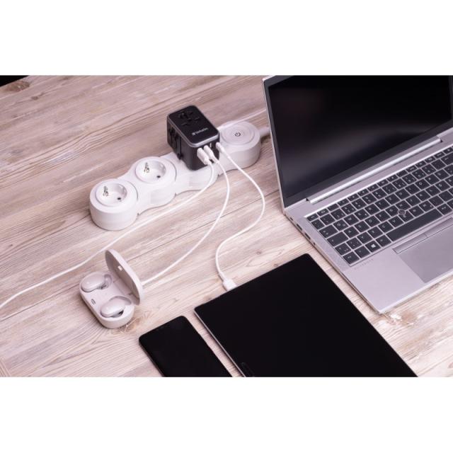 Verbatim - 49546 cargador de dispositivo móvil