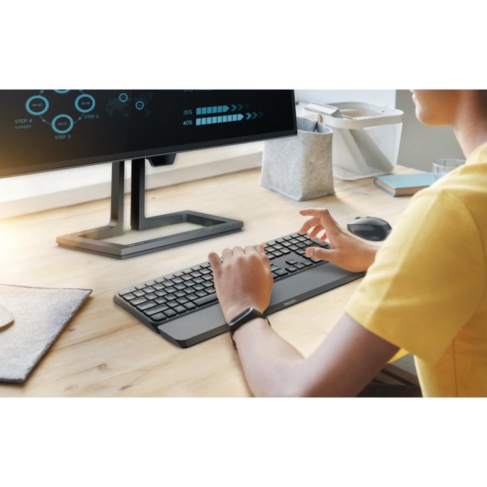 Philips - 6000 series SPT6607B/16 teclado Ratón incluido Universal RF Wireless + Bluetooth Negro