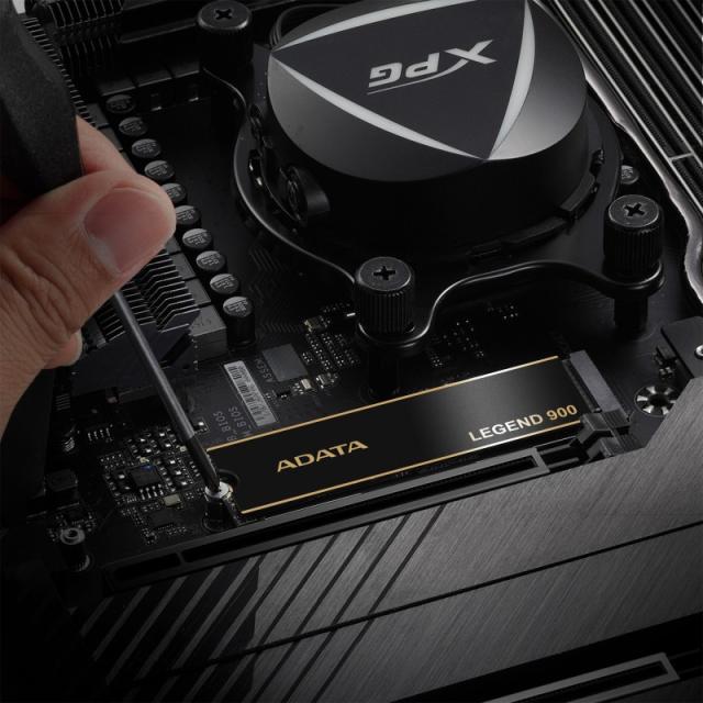 ADATA - LEGEND 900 1 TB M.2 PCI Express 4.0 NVMe 3D NAND