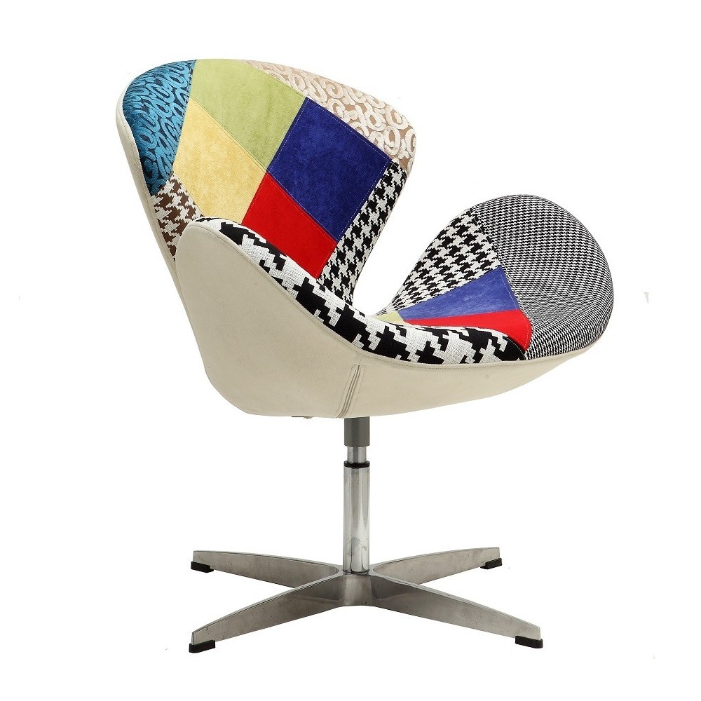 Sillón SW, tapizado en tejido patchwork 24