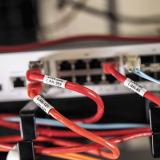 Brother - PT-E310BTVP impresora de etiquetas Transferencia térmica 180 x 180 DPI 20 mm/s Inalámbrico y alámbrico HSE/TZe Bluetoo