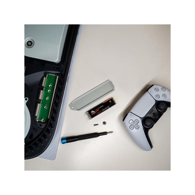 Seagate - FireCuda 530R 2 TB M.2 PCI Express 4.0 NVMe 3D TLC