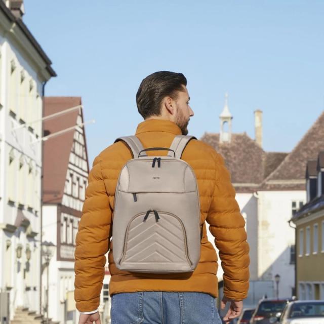 Hama - 00222046 mochila Mochila de senderismo Beige Poliéster reciclado