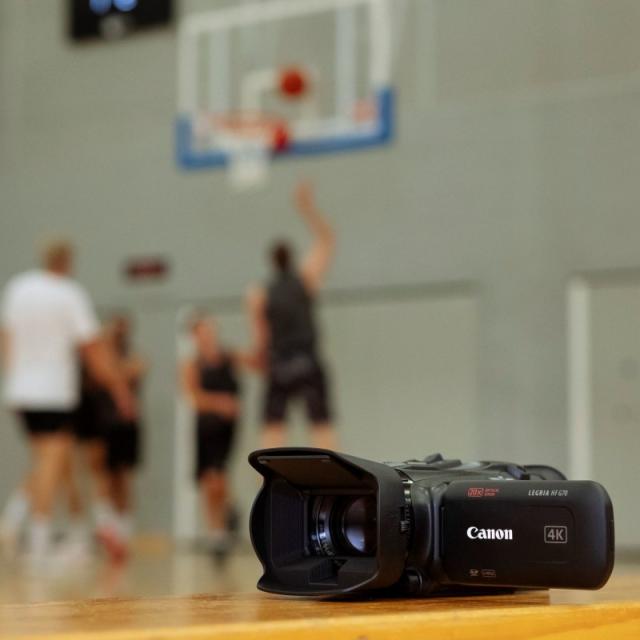 Canon - LEGRIA HF G70 Videocámara manual 21,14 MP CMOS 4K Ultra HD Negro