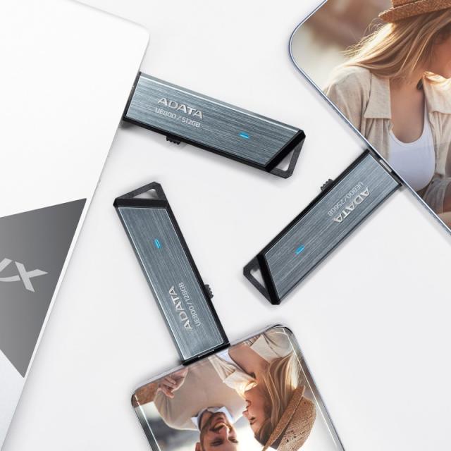 ADATA - AELI-UE800-2T-CSG unidad flash USB 2 TB USB Tipo C 3.2 Gen 2 (3.1 Gen 2) Plata