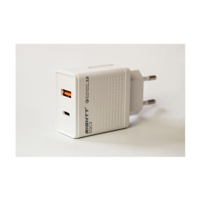 Eightt - EQC3 cargador de dispositivo móvil Blanco Interior