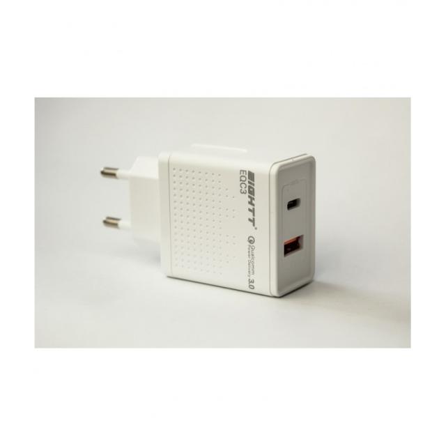 Eightt - EQC3 cargador de dispositivo móvil Blanco Interior