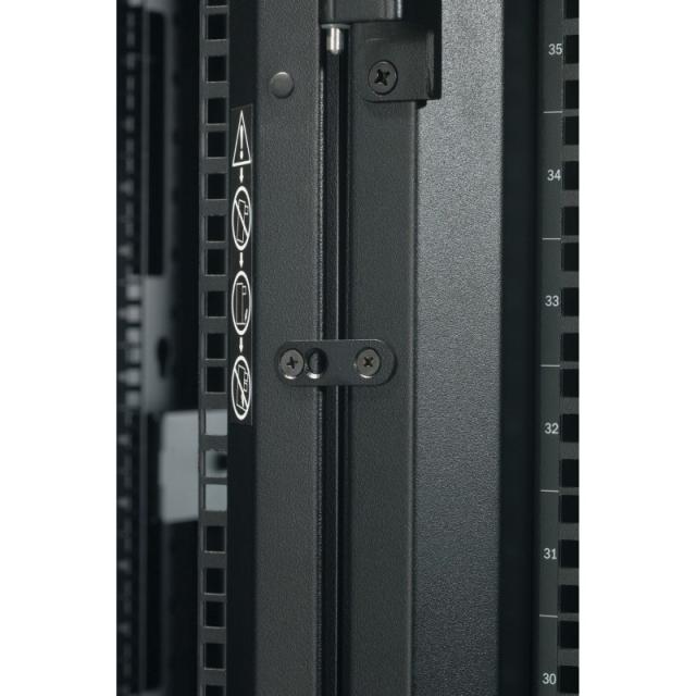 APC - AR3100X609 armario rack 42U Rack o bastidor independiente Negro