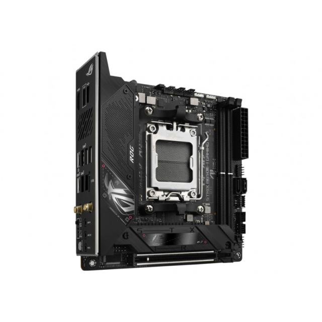ASUS - ROG STRIX B650E-I GAMING WIFI AMD B650 Zócalo AM5 mini ITX